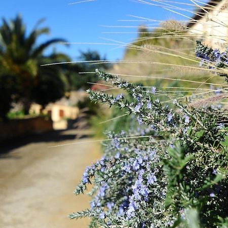 Villa La Lumia B&B Suites & Apartments Agrigento Exterior foto