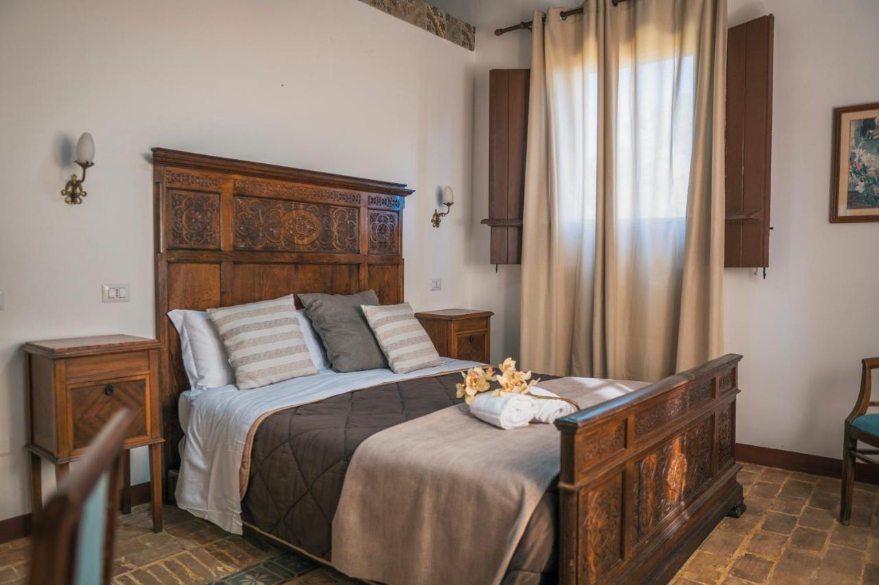 Villa La Lumia B&B Suites & Apartments Agrigento Exterior foto