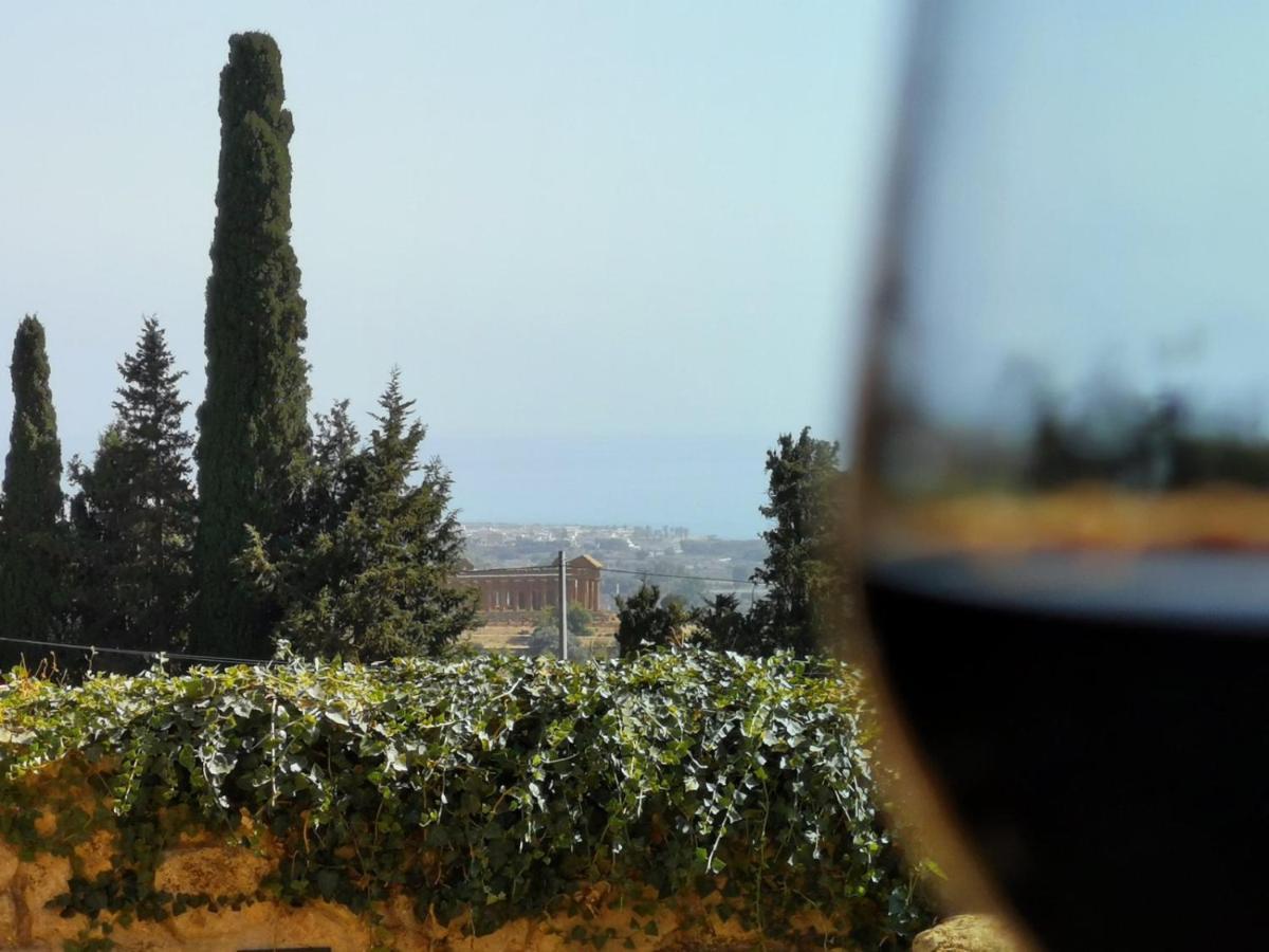Villa La Lumia B&B Suites & Apartments Agrigento Exterior foto