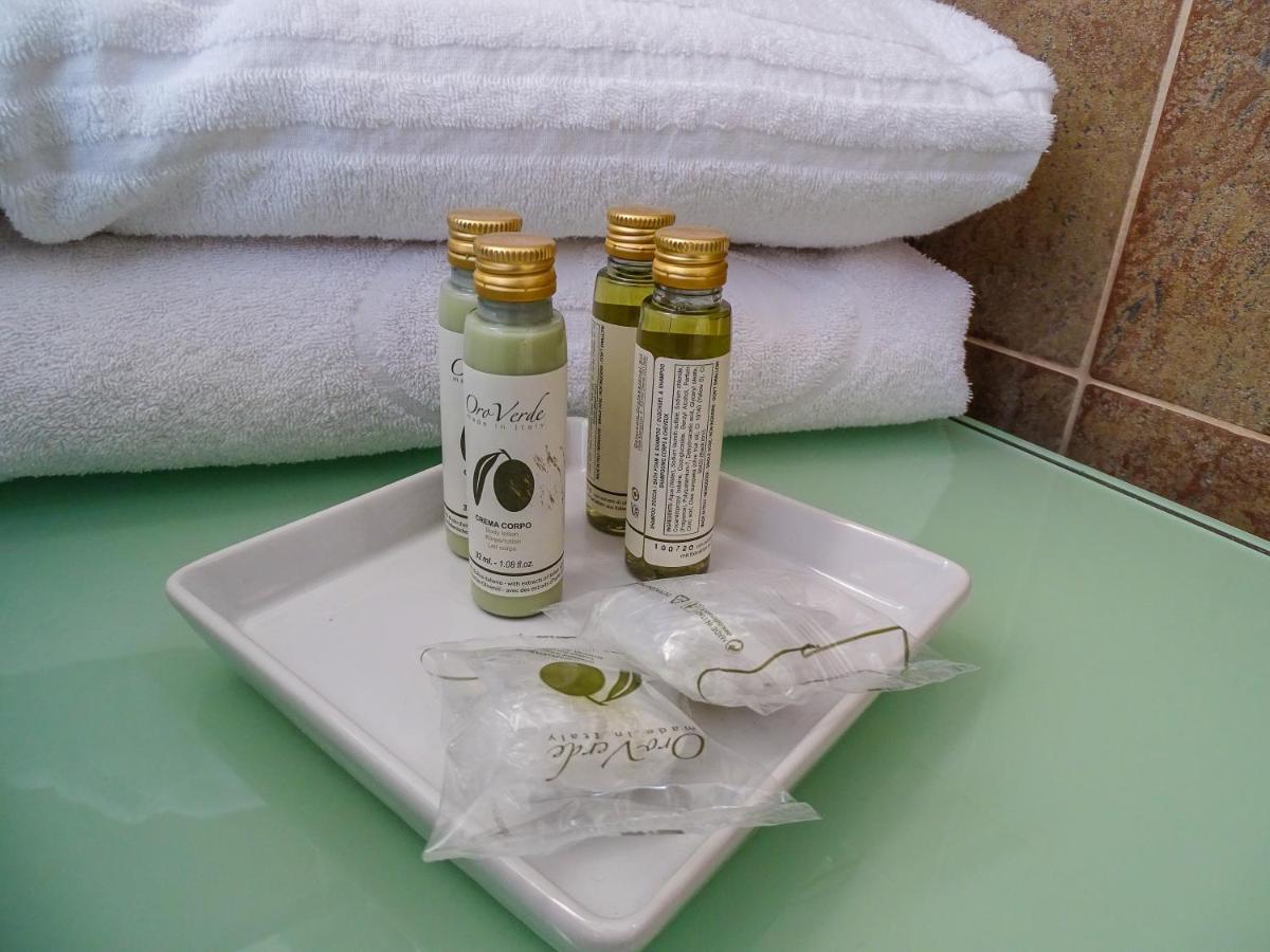 Villa La Lumia B&B Suites & Apartments Agrigento Exterior foto