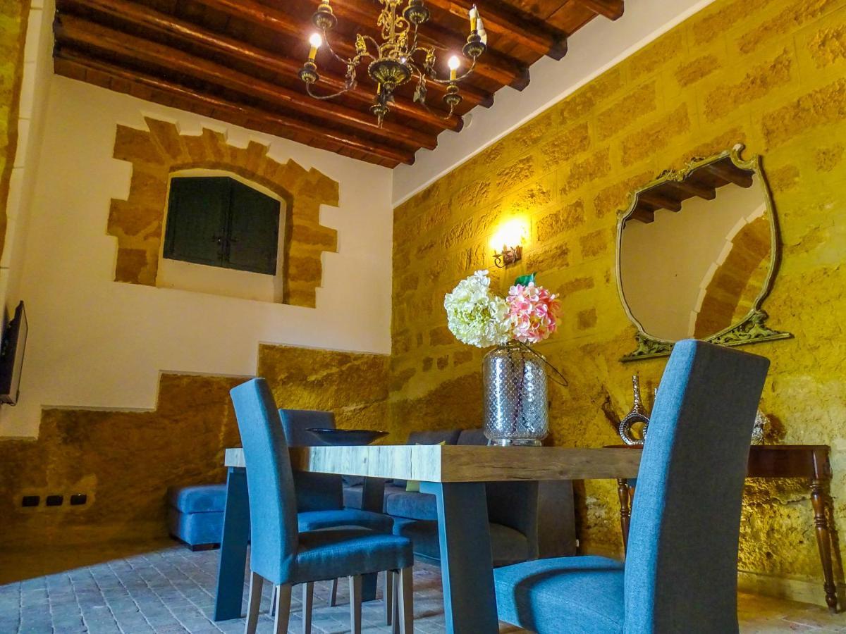 Villa La Lumia B&B Suites & Apartments Agrigento Exterior foto