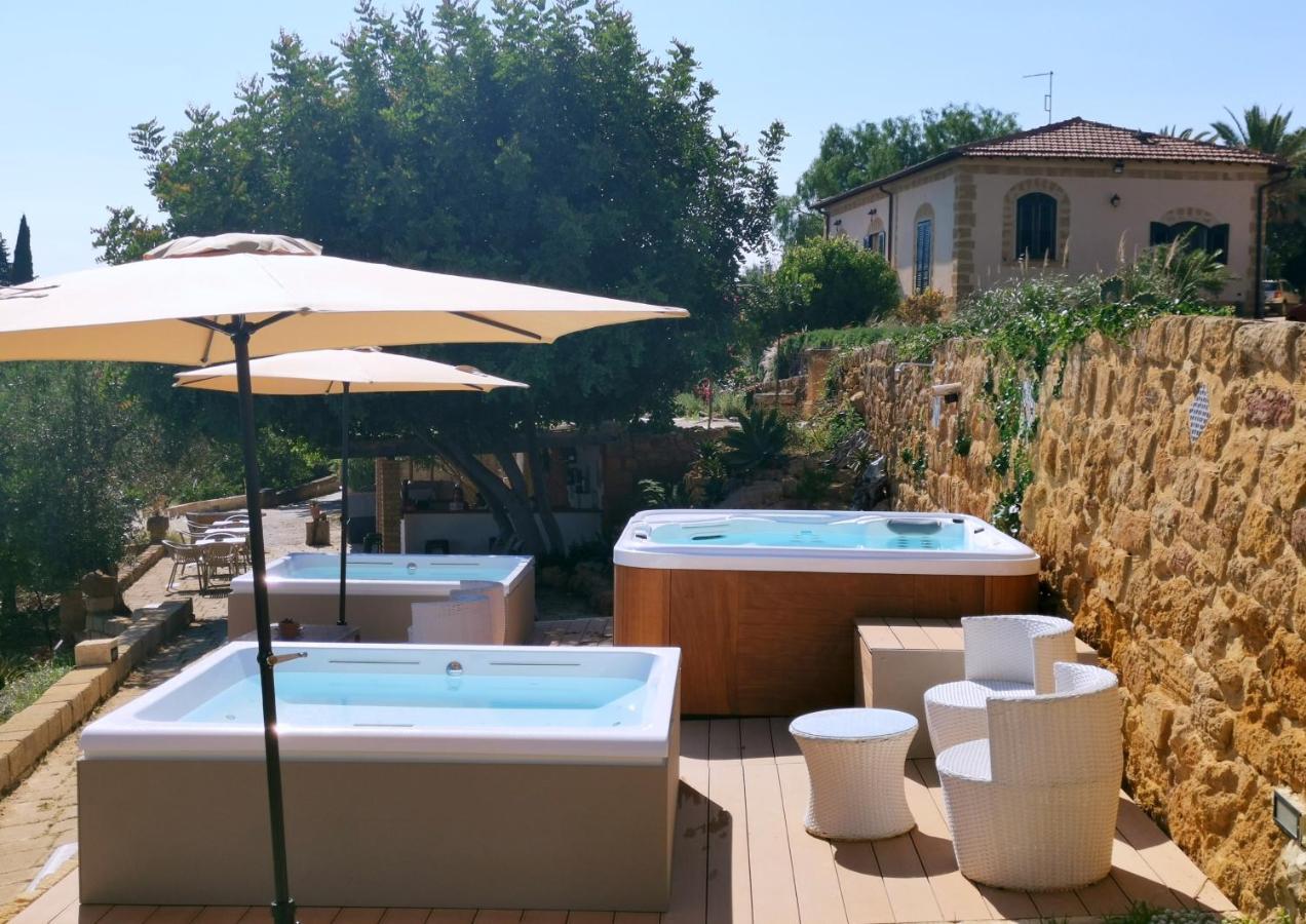 Villa La Lumia B&B Suites & Apartments Agrigento Exterior foto