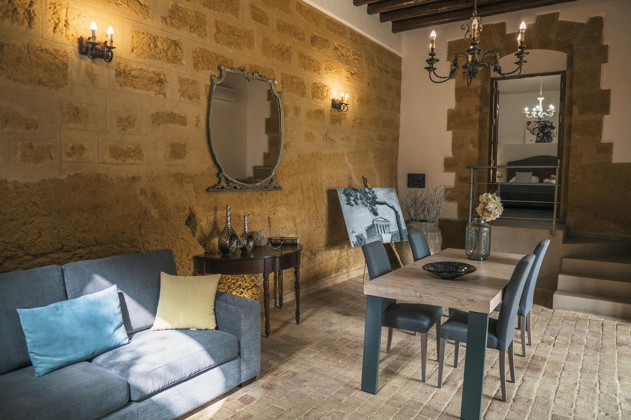 Villa La Lumia B&B Suites & Apartments Agrigento Exterior foto